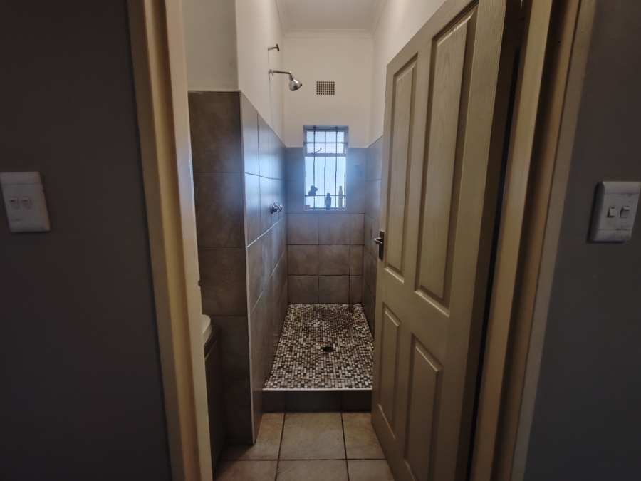 2 Bedroom Property for Sale in Janssendal Eastern Cape